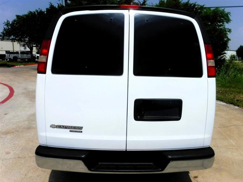 Chevrolet Express LT 3500 Extended 2012