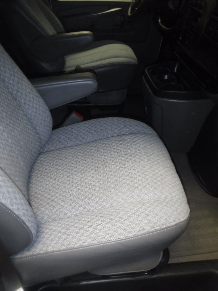 Chevrolet Express LT 3500 Extended 2012