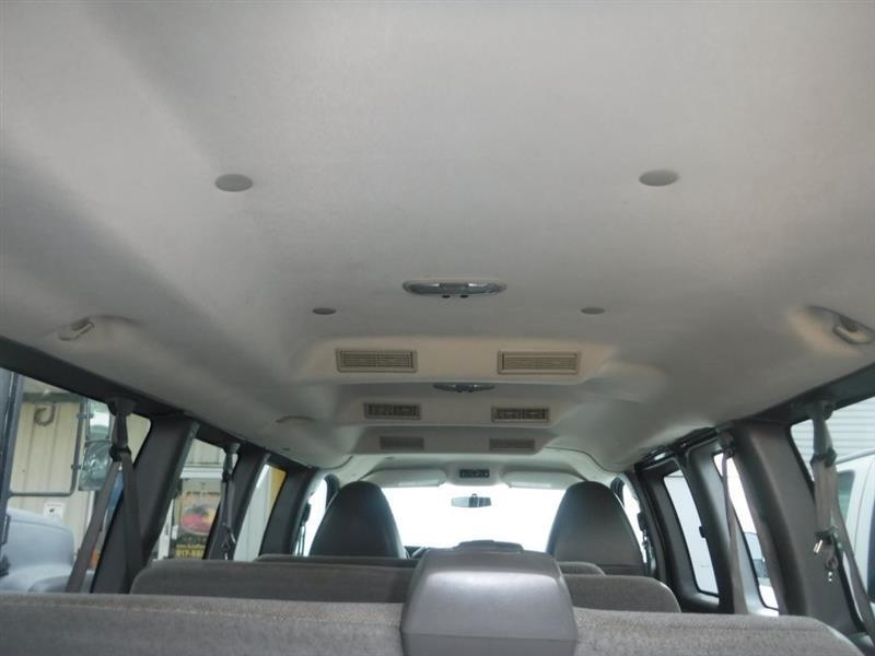 Chevrolet Express LT 3500 Extended 2012