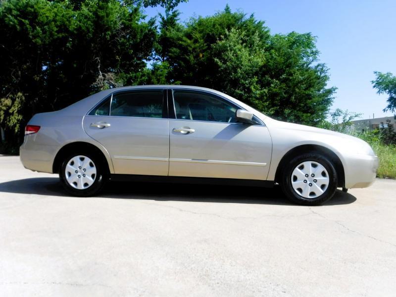 Honda Accord LX sedan AT 2003