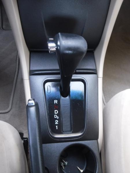 Honda Accord LX sedan AT 2003