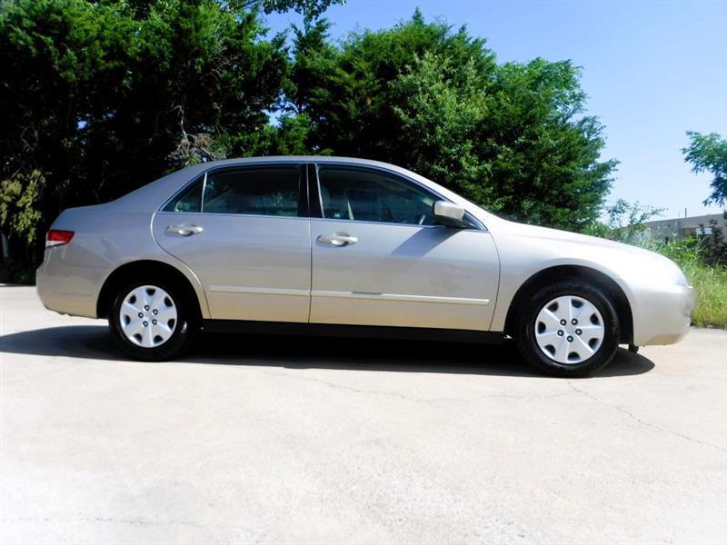 Honda Accord LX sedan AT 2003