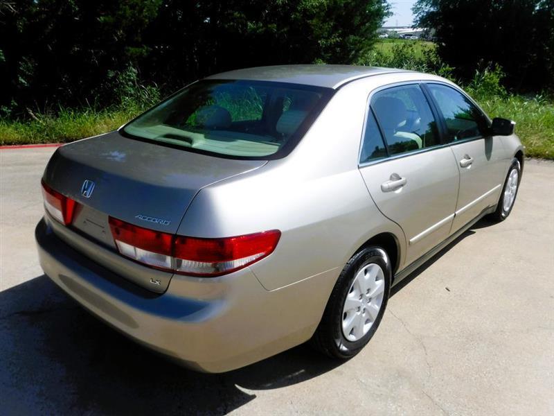 Honda Accord LX sedan AT 2003