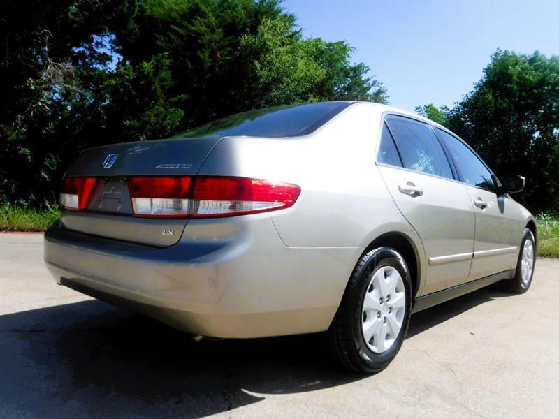 Honda Accord LX sedan AT 2003