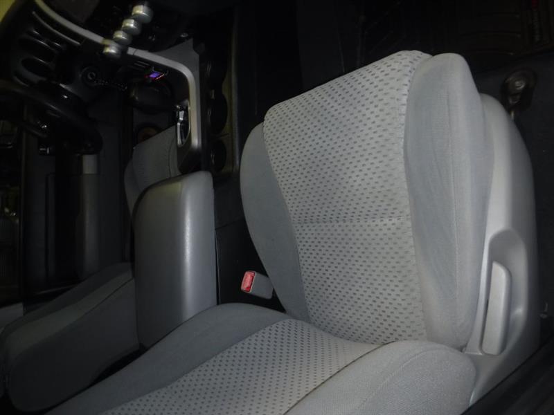 Toyota Tundra Tundra-Grade CrewMax 5.7L FFV 4WD 2012