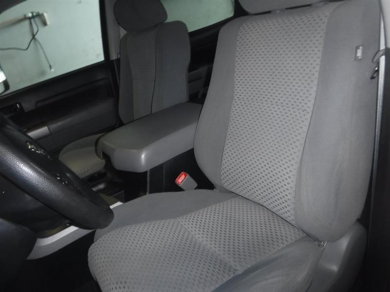 Toyota Tundra Tundra-Grade CrewMax 5.7L FFV 4WD 2012