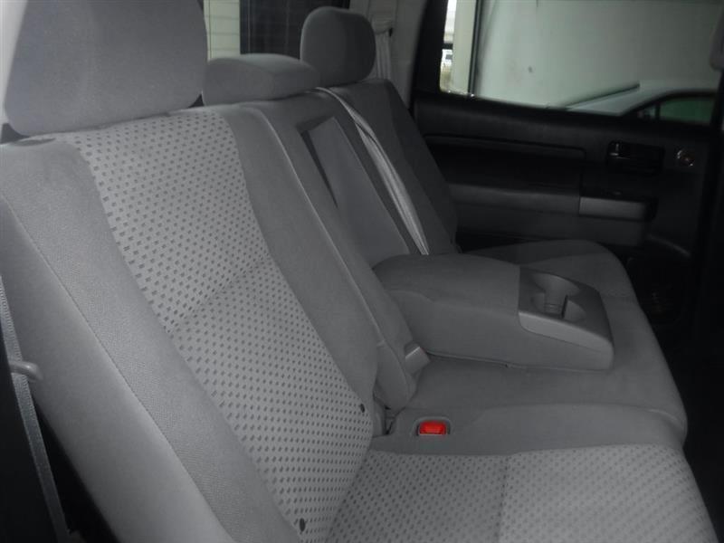 Toyota Tundra Tundra-Grade CrewMax 5.7L FFV 4WD 2012