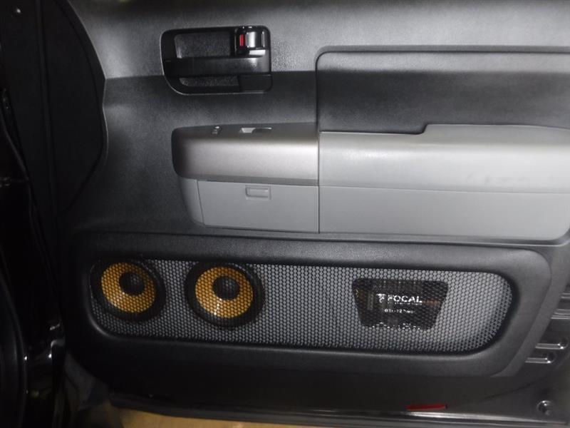 Toyota Tundra Tundra-Grade CrewMax 5.7L FFV 4WD 2012