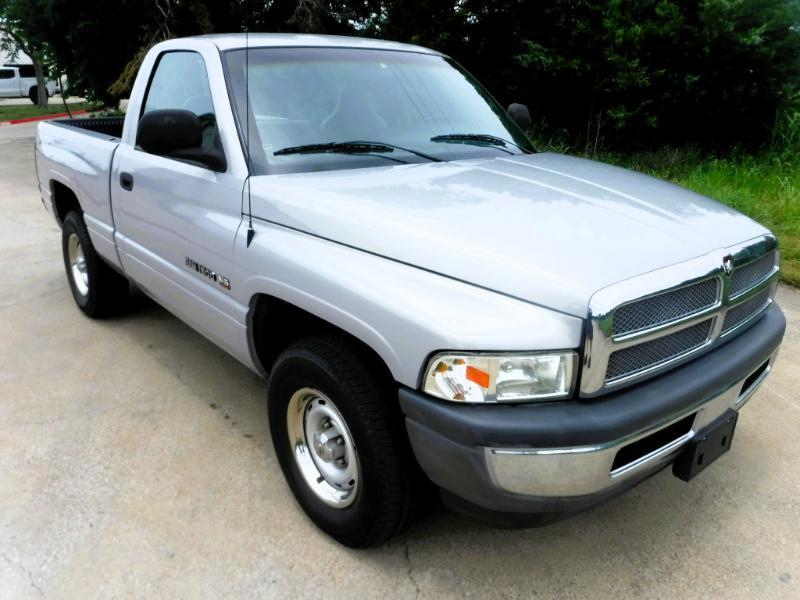 Dodge Ram 1500 ST Regular Cab 2WD 2001