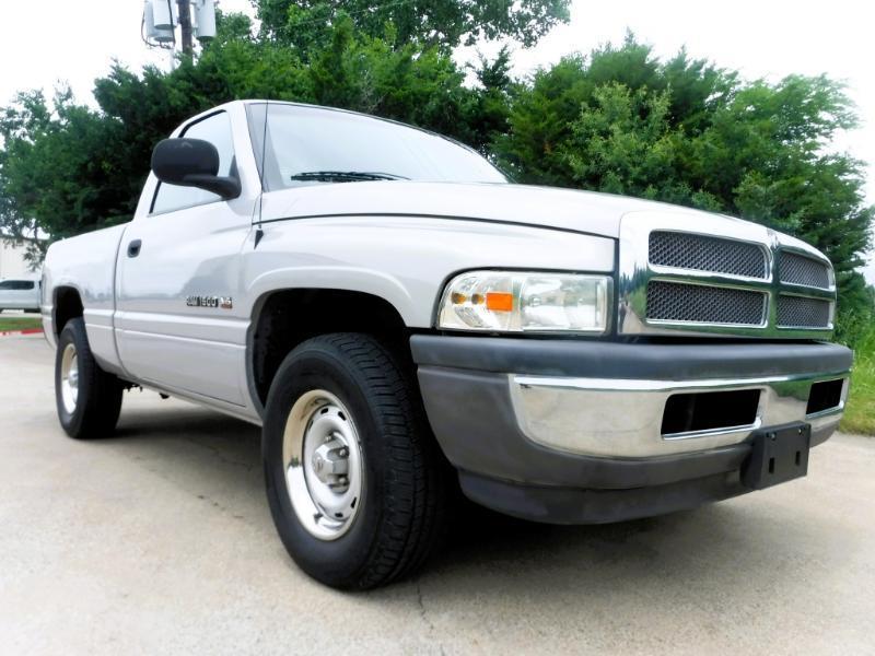 Dodge Ram 1500 ST Regular Cab 2WD 2001