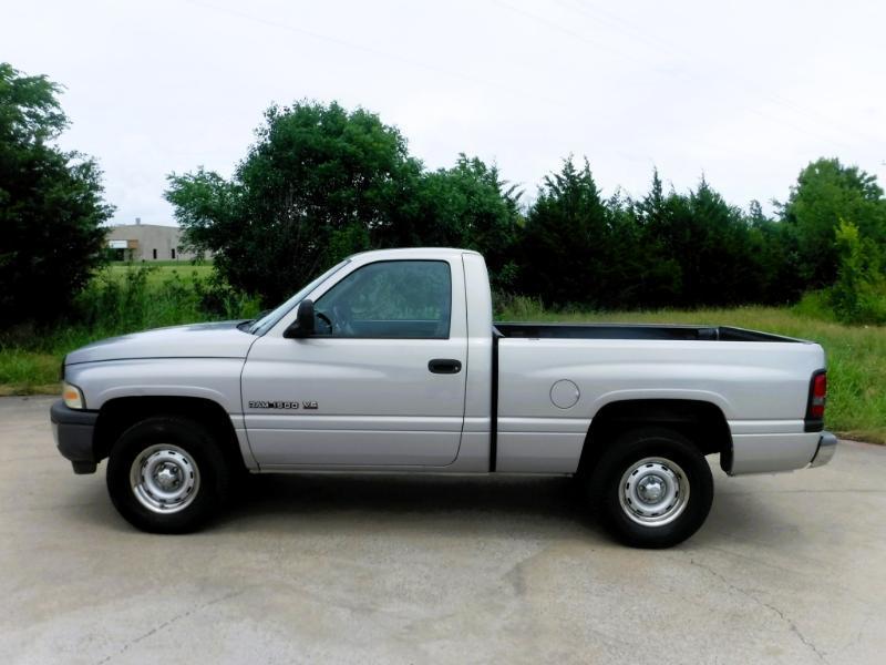 Dodge Ram 1500 ST Regular Cab 2WD 2001