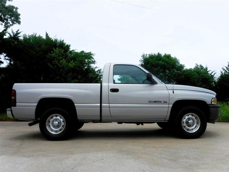 Dodge Ram 1500 ST Regular Cab 2WD 2001