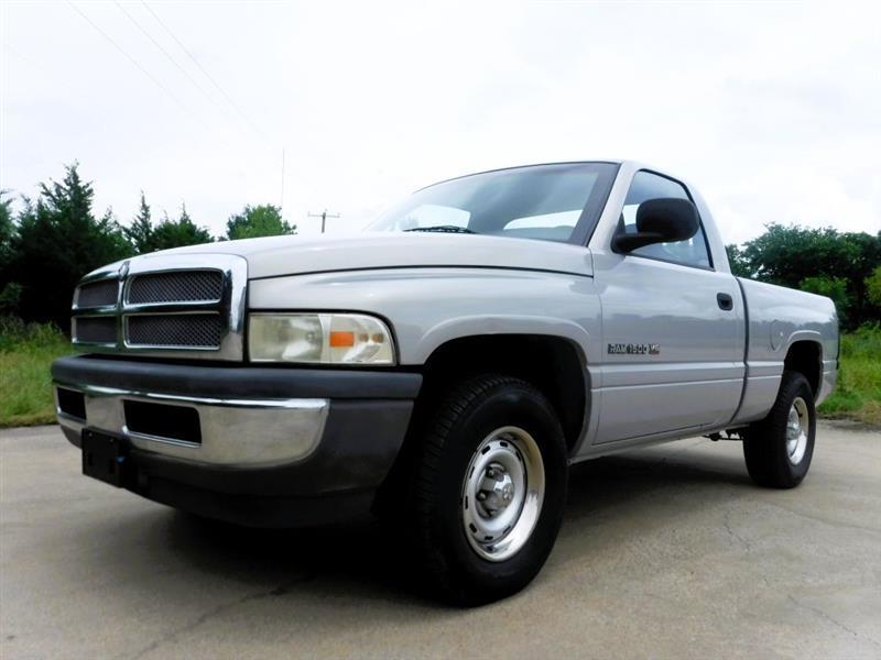 2001 Dodge Ram Pickup ST - Photo 9