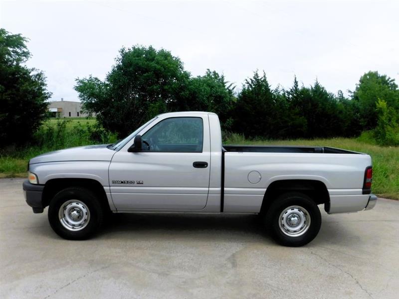 2001 Dodge Ram Pickup ST - Photo 10