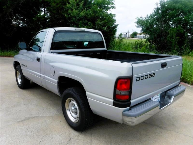 2001 Dodge Ram Pickup ST - Photo 12