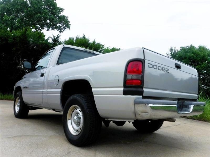 2001 Dodge Ram Pickup ST - Photo 13