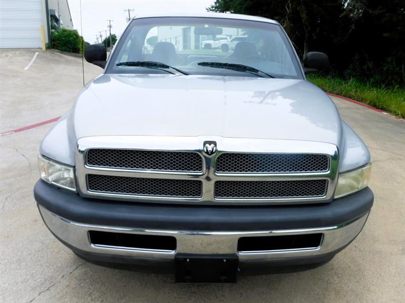 2001 Dodge Ram Pickup ST - Photo 14