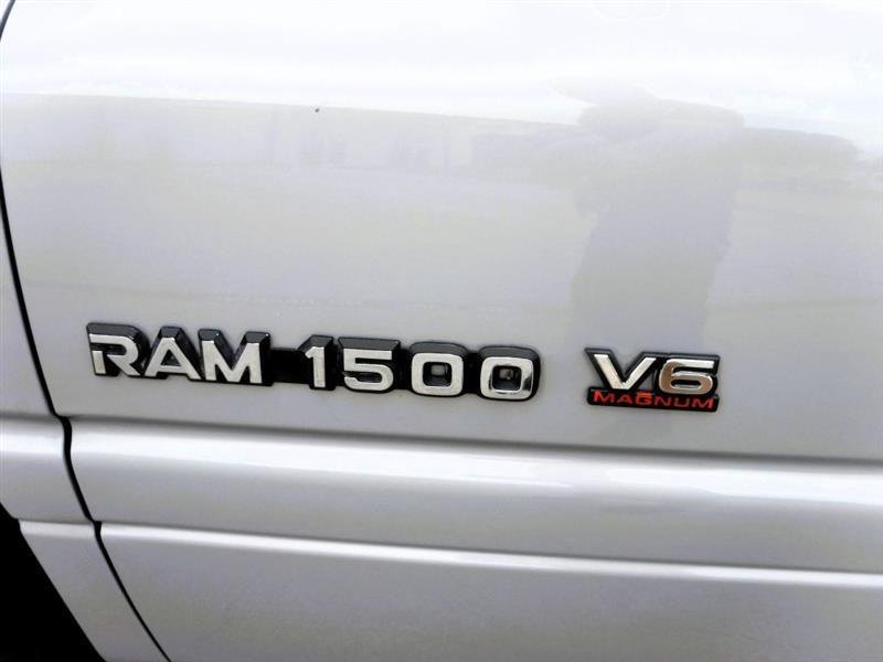 2001 Dodge Ram Pickup ST - Photo 19