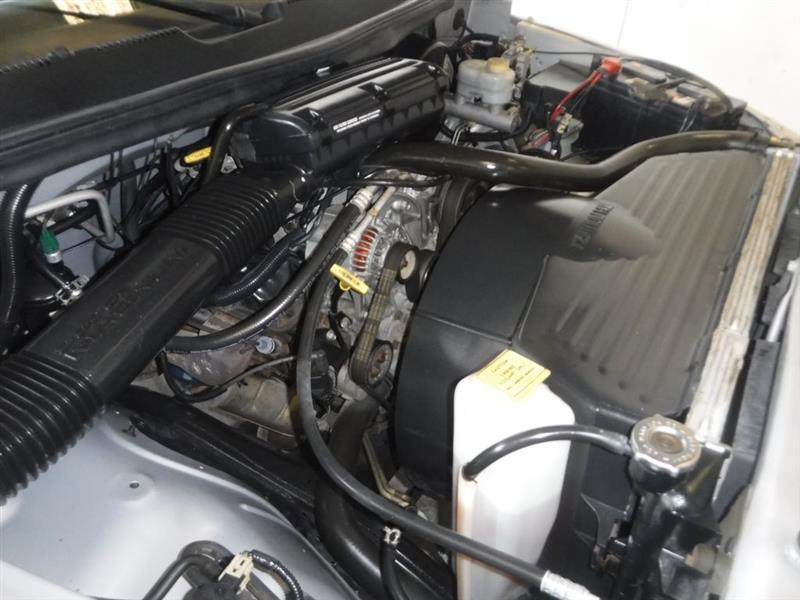 2001 Dodge Ram Pickup ST - Photo 23