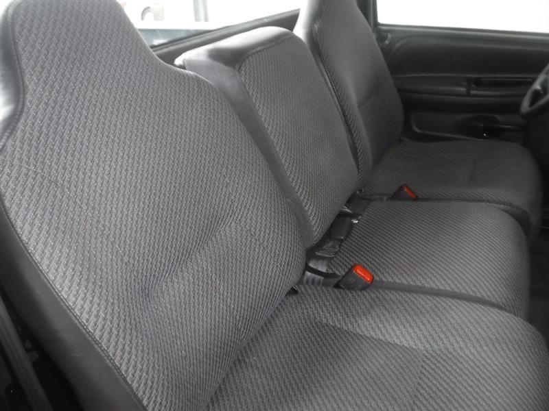 2001 Dodge Ram Pickup ST - Photo 29