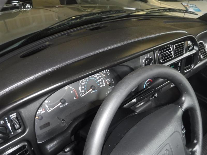 2001 Dodge Ram Pickup ST - Photo 31