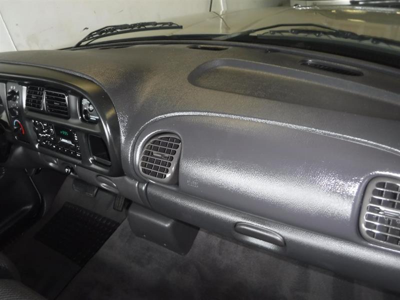 2001 Dodge Ram Pickup ST - Photo 32