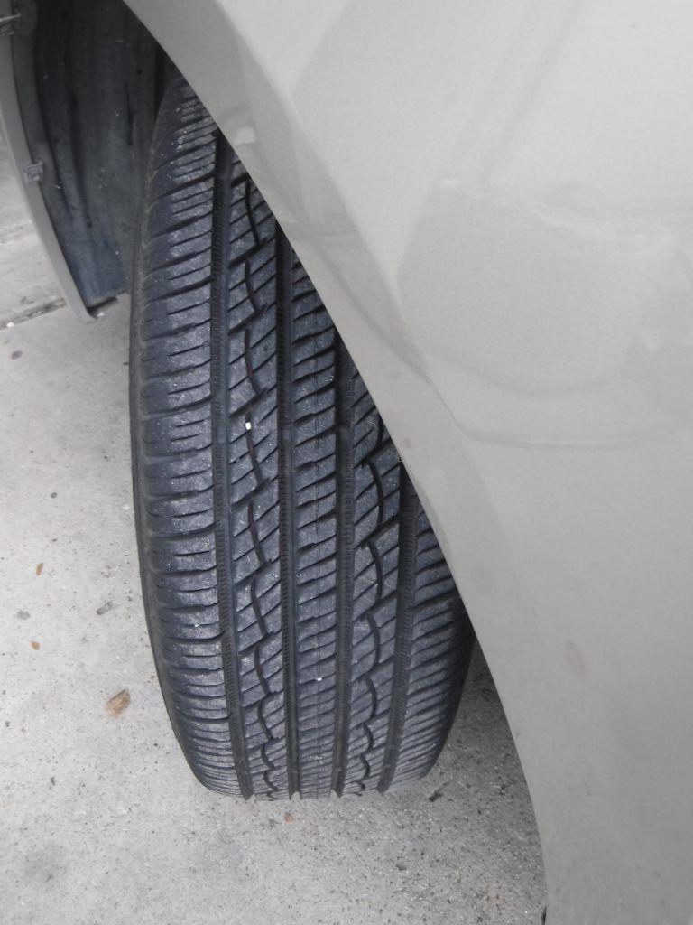 Toyota Sienna XLE FWD 2009