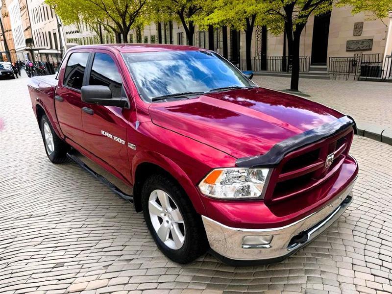 Dodge 1500 SLT Crew Cab 4WD 2012