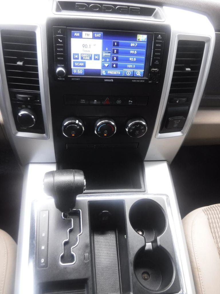 Dodge 1500 SLT Crew Cab 4WD 2012