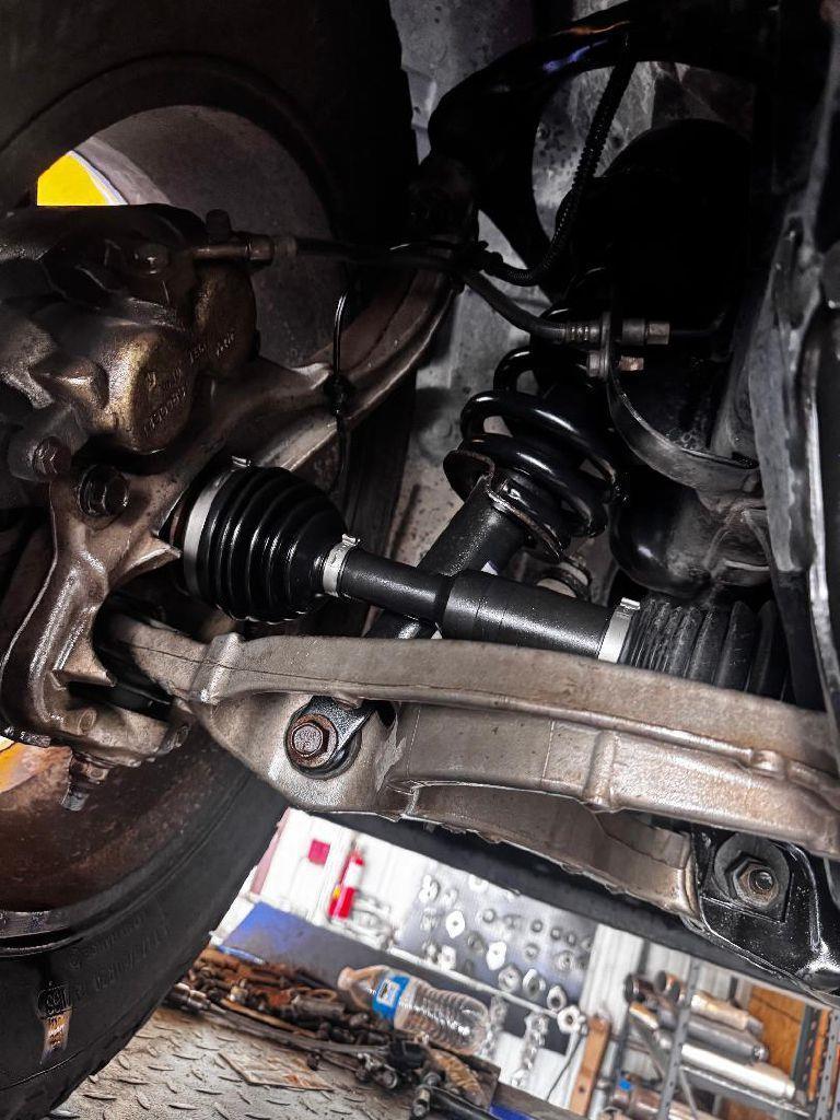 Dodge 1500 SLT Crew Cab 4WD 2012