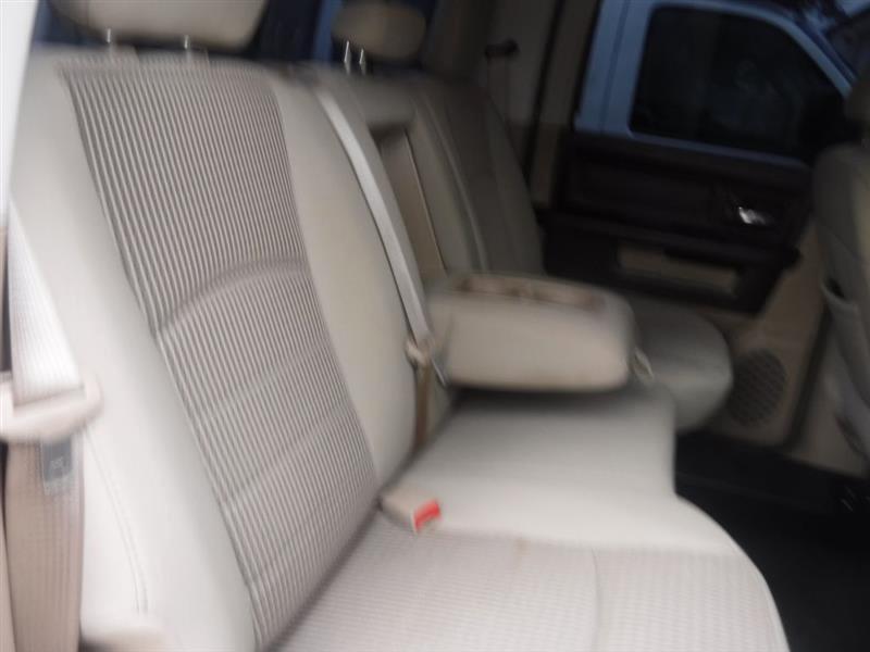 Dodge 1500 SLT Crew Cab 4WD 2012