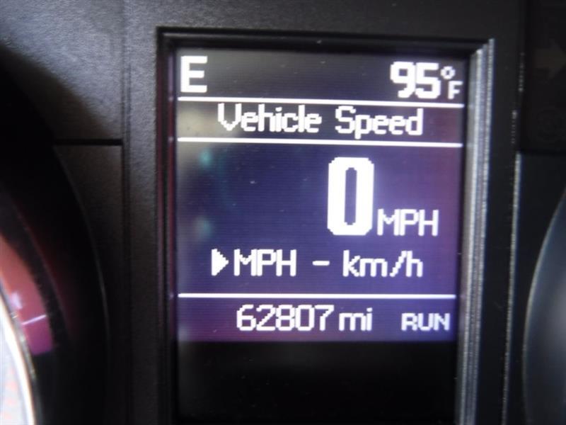 Chrysler Town & Country Touring-L 2012