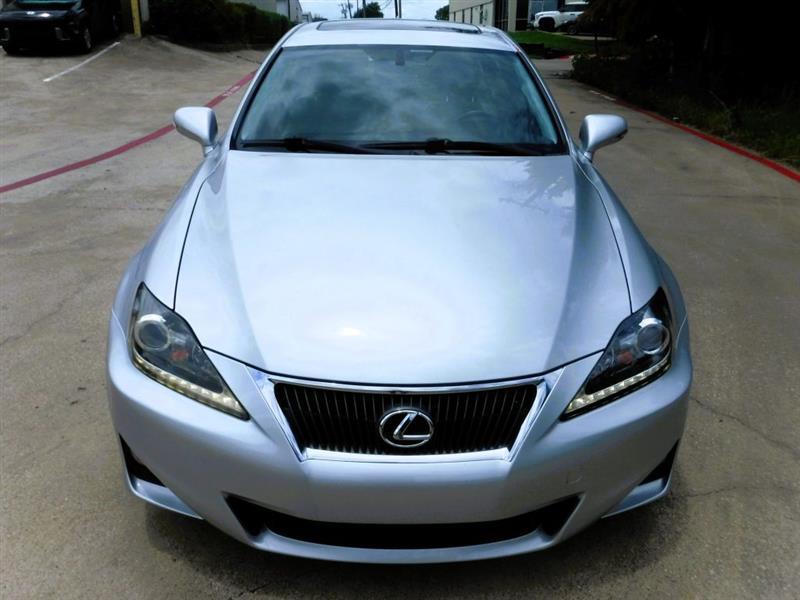 Lexus IS 250 RWD 2011