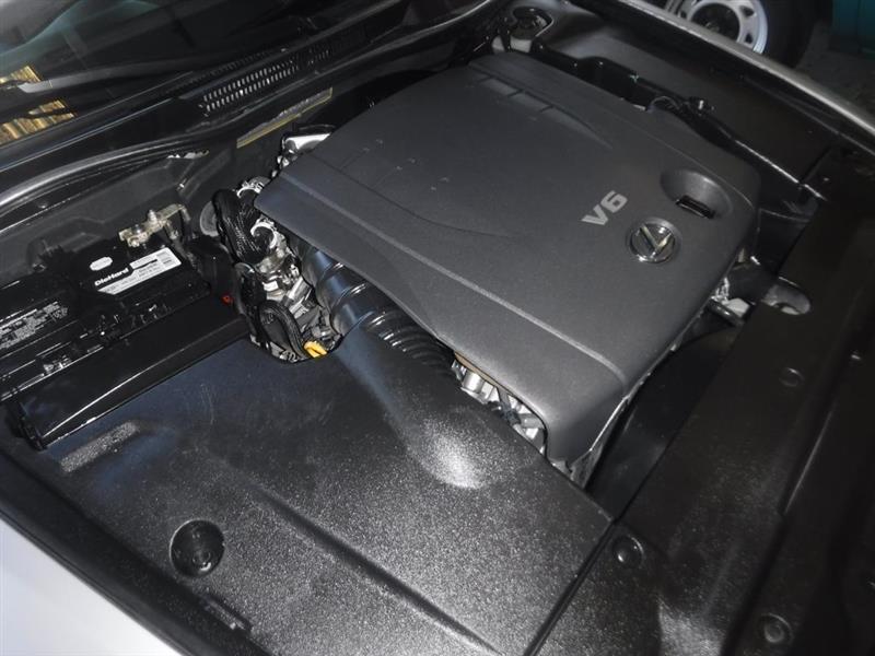 Lexus IS 250 RWD 2011