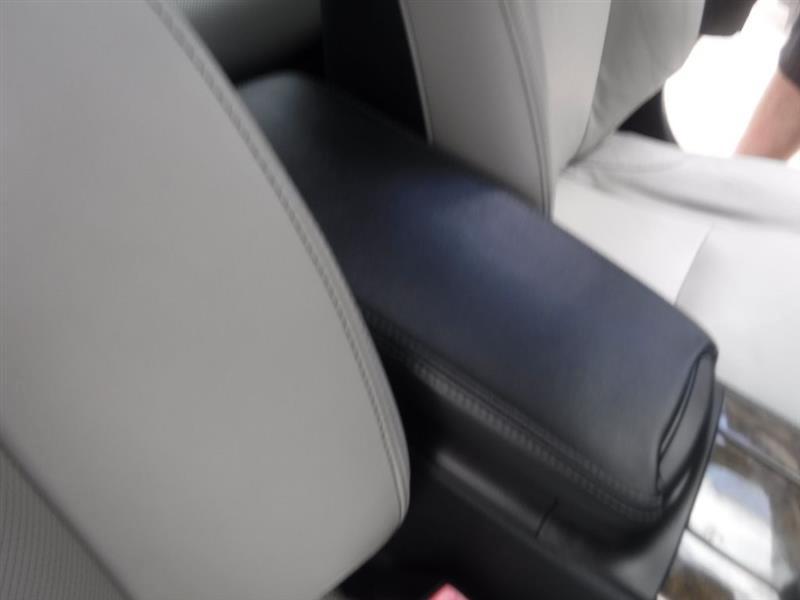 Lexus IS 250 RWD 2011