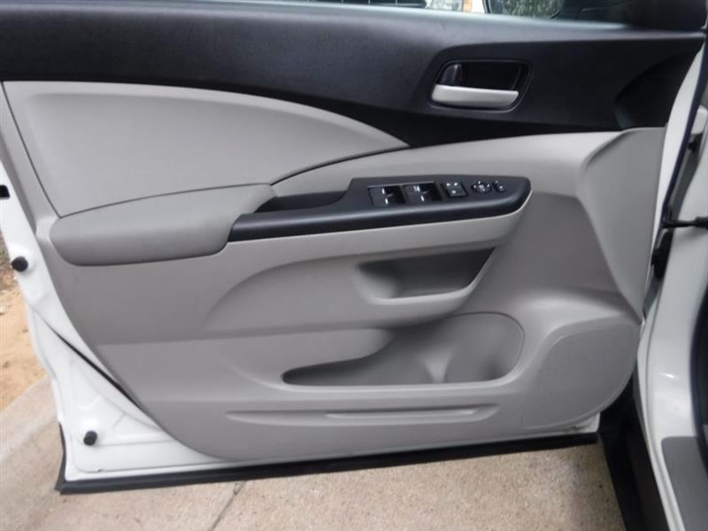 Honda CR-V LX 2WD 5-Speed AT 2014