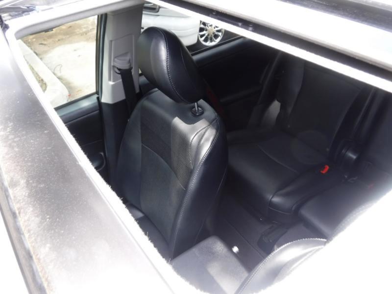 Toyota Highlander Limited 2WD 2012