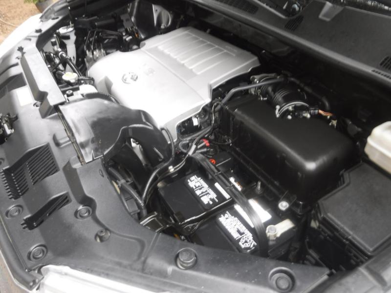 Toyota Highlander Limited 2WD 2012