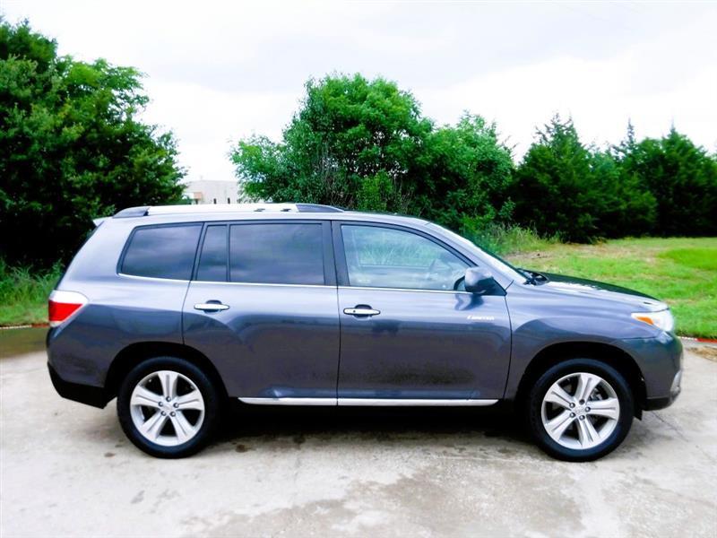 Toyota Highlander Limited 2WD 2012