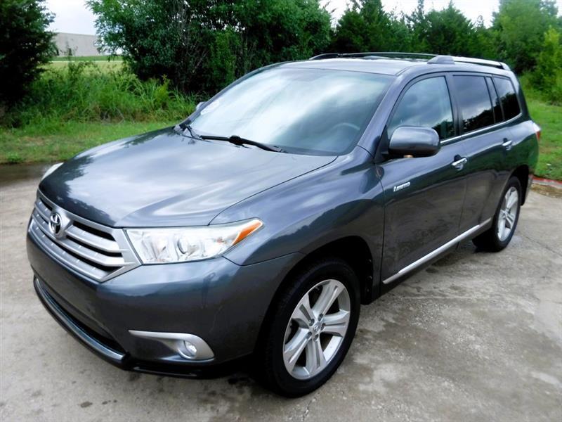 Toyota Highlander Limited 2WD 2012