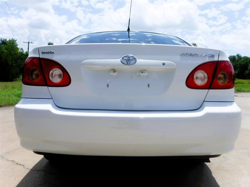 Toyota Corolla LE 2006