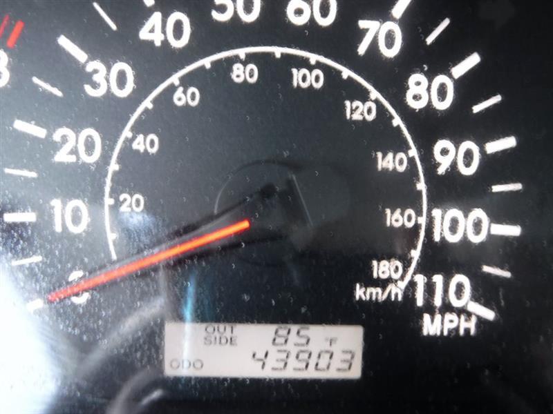 Toyota Corolla LE 2006