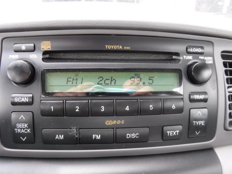 Toyota Corolla LE 2006