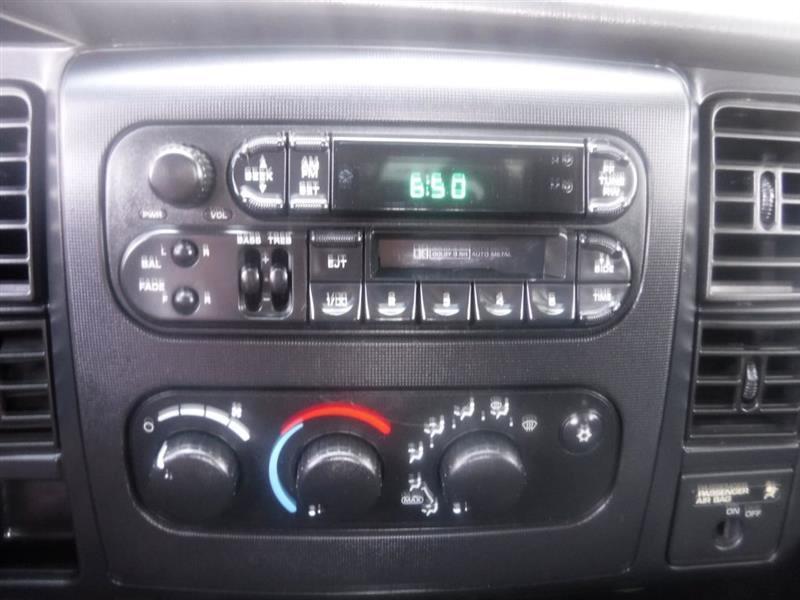 Dodge Dakota Club Cab 2WD 2001