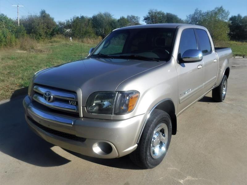 Toyota Tundra SR5 Double Cab 2WD 2004
