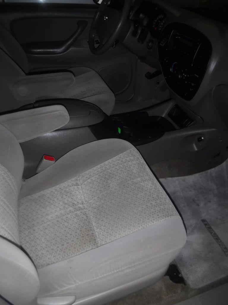 Toyota Tundra SR5 Double Cab 2WD 2004