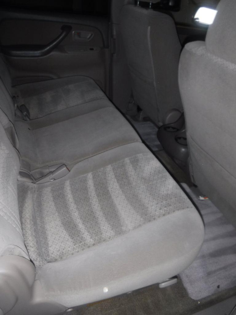 Toyota Tundra SR5 Double Cab 2WD 2004