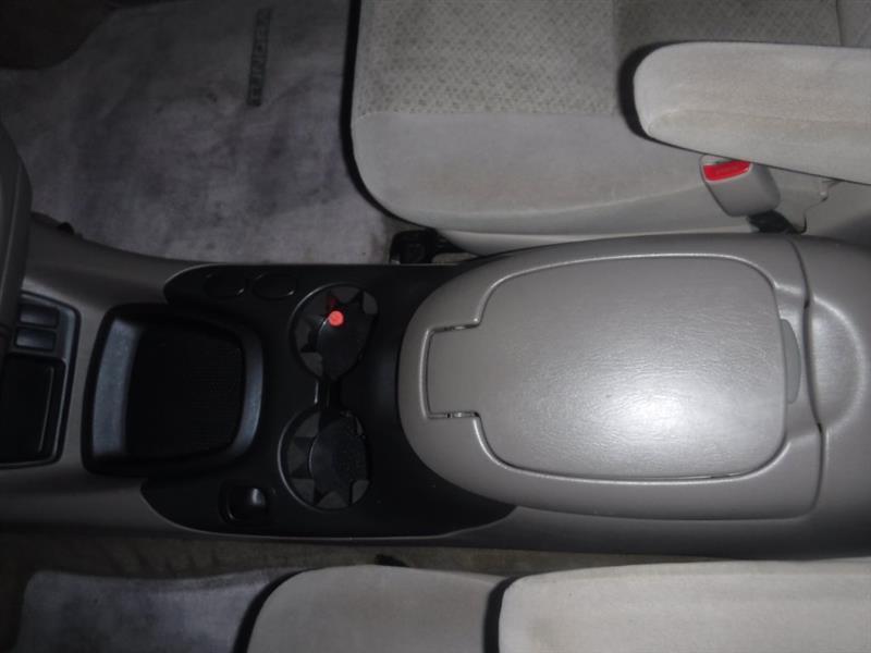 Toyota Tundra SR5 Double Cab 2WD 2004