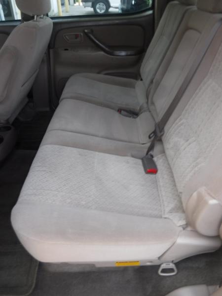 Toyota Tundra SR5 Double Cab 2WD 2004