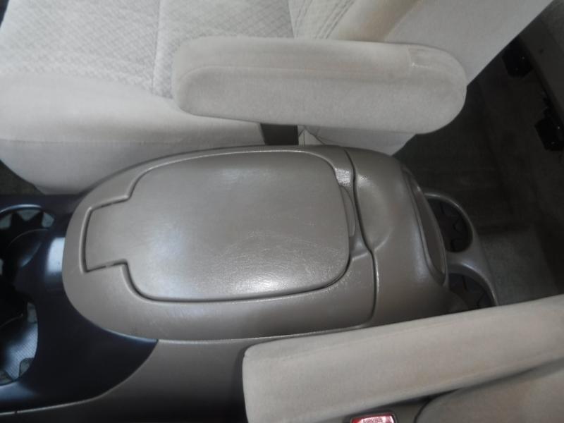 Toyota Tundra SR5 Double Cab 2WD 2004
